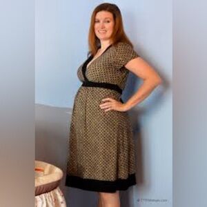 Motherhood Maternity Orange Casual Button Down Shirt